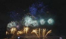 娱乐吃瓜酱烟花