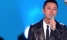 娱乐吃瓜两男主持,吃瓜两男主持的麻辣点评