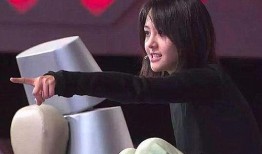 娱乐圈搬凳子吃瓜,搬凳子围观吃瓜大戏